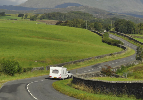 Towing caravans food - towing,
